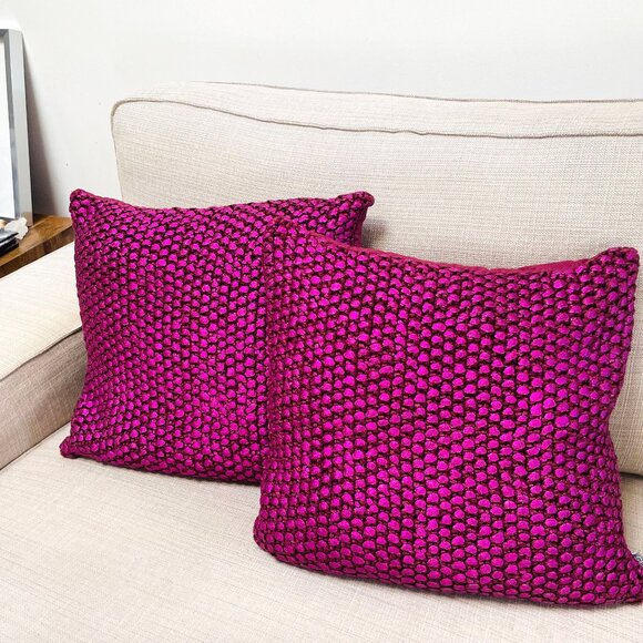 2x Pink/Red Metallic Cushion Covers - Picture 1 of 8